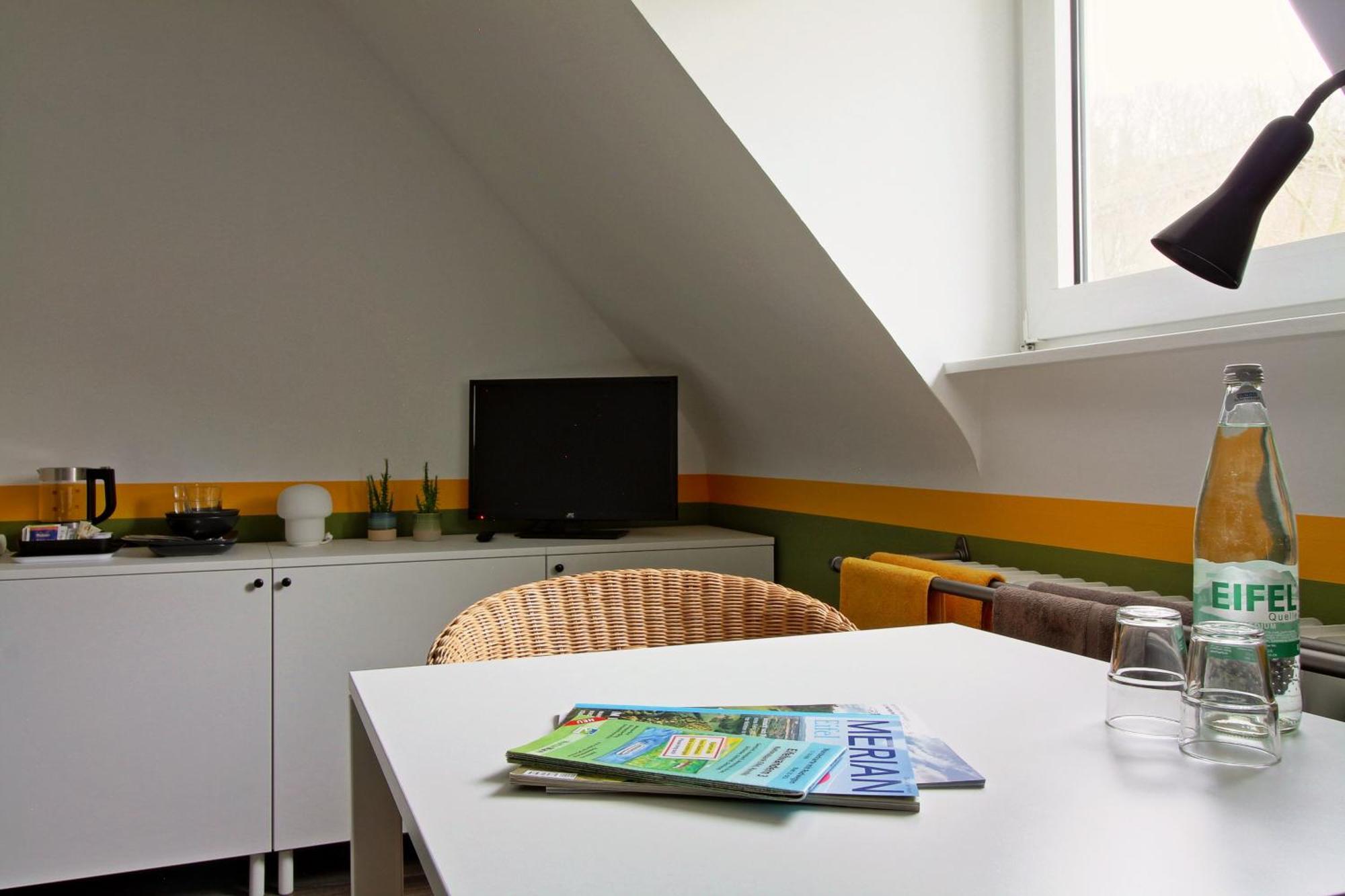 Toms Gaestehaus Schleiden Room photo